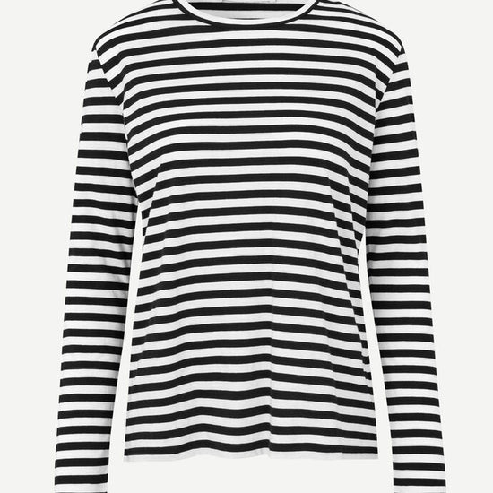 Black long sleeved stripey t shirt