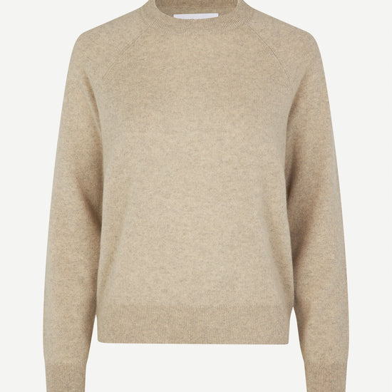 Cream melange crew neck cashmere jumper with raglan sleeves