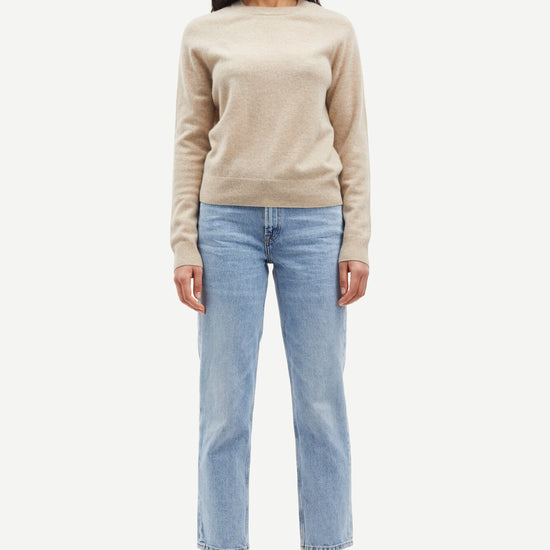 Cream melange crew neck cashmere jumper with raglan sleeves