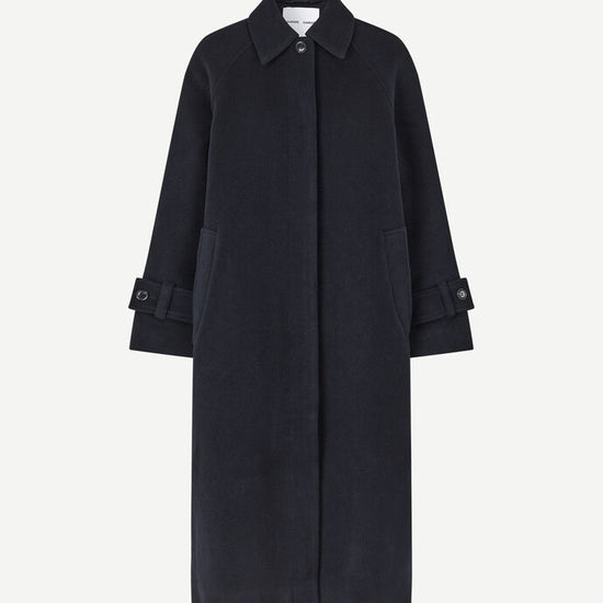 Navy woollen coat with classic collar and wide sleeves with cuff belts