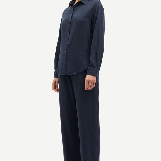 Straight leg navy trousers with elasticated waistband and drawstring