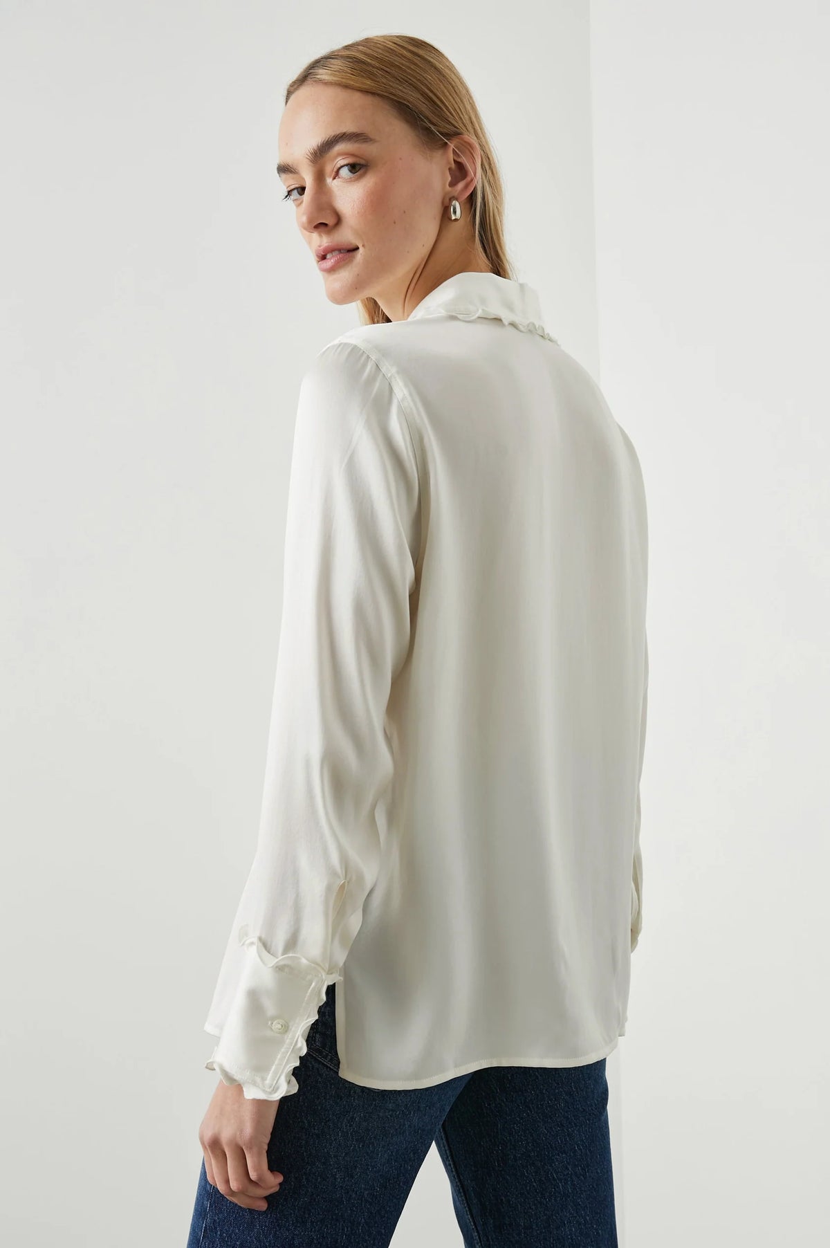 Silk ivory shirt with ruffle details