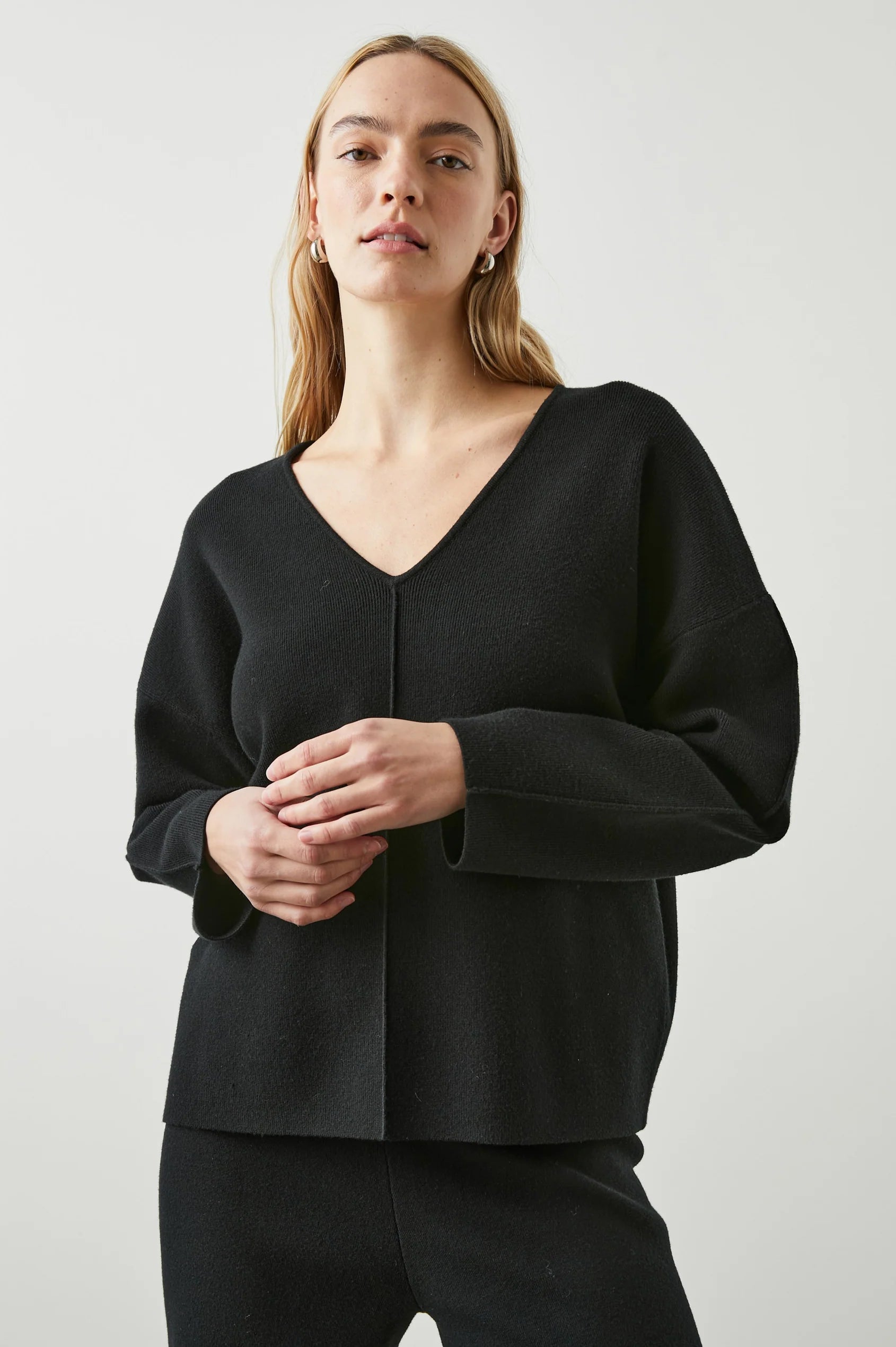 Heavyweight black jersey V neck jumper