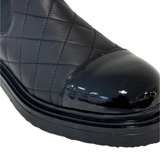 Black chunky pull on chelsea boot