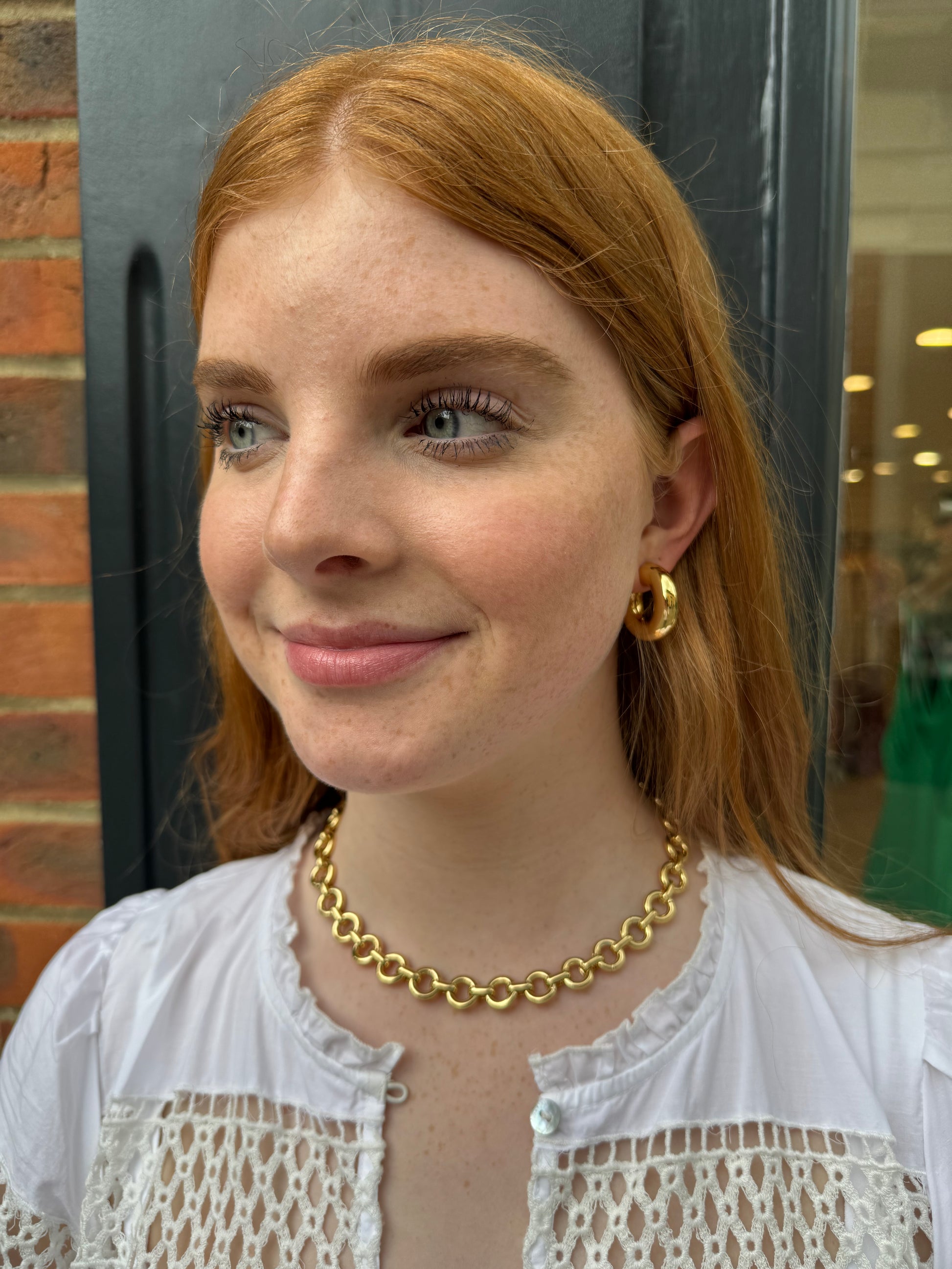 gold choker chain necklace