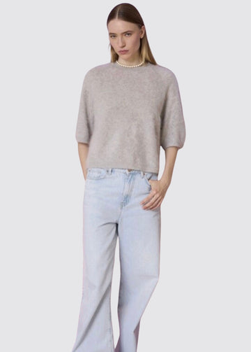 women's short sleaved brushed cashmere jumper in light grey
