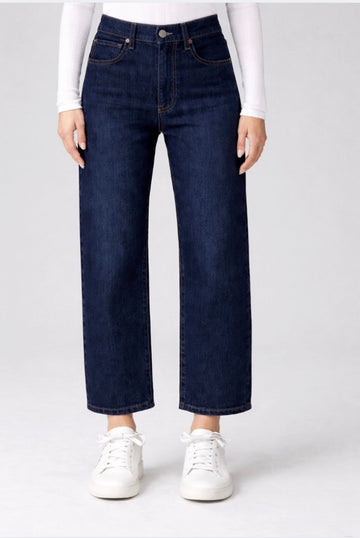 ankle length dark blue jeans 