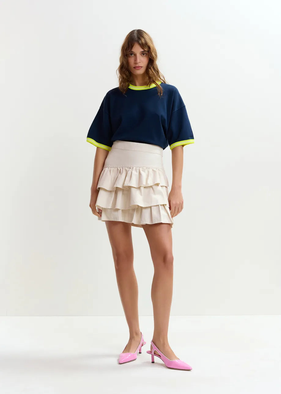 navy blue short sleeve top with yellow trim from essentiel antwerp model