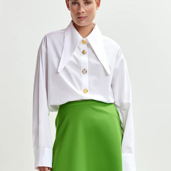 a line midi green skirt model