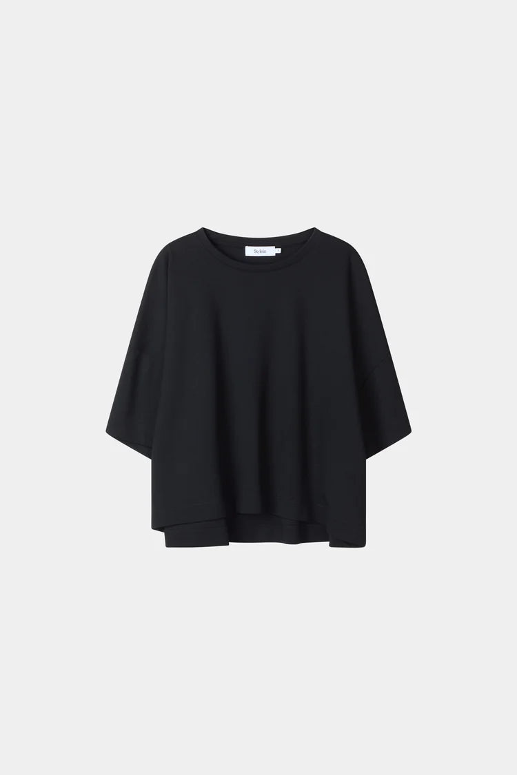Black drop shoulder t-shirt from Stylin