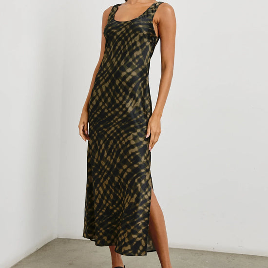 green patterned scoop neck sleeveless midi dress 