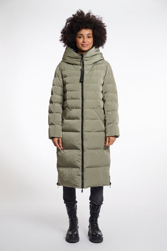green mid length added reversible coat with matt green exterior, large hod and side pockets 