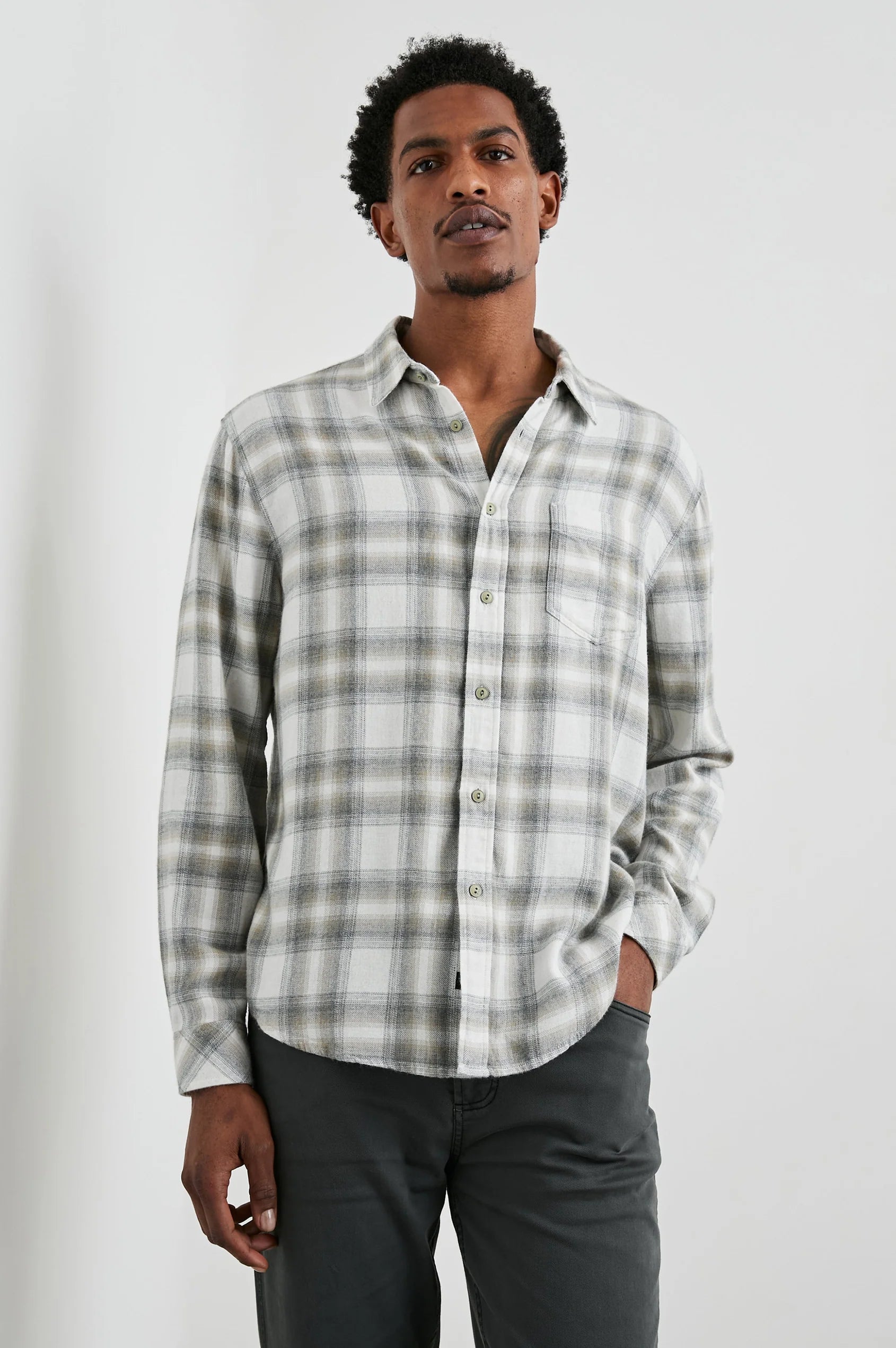 Neutral check shirt with chest pocket