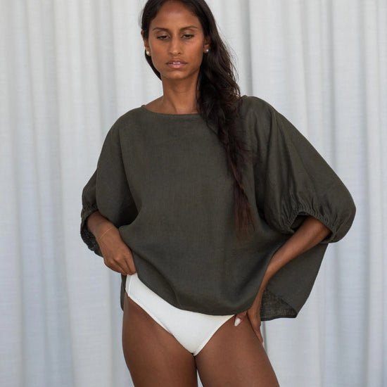 Linen top in khaki from Lilly Pilly