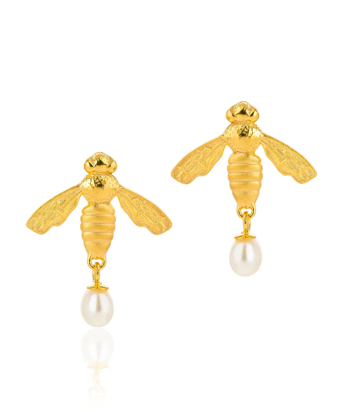 Gold flying bee stud earrings with butterfly fastening and teardrop pearl