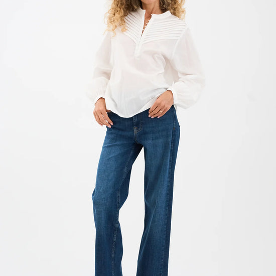slim wide leg vintage blue denim jeans from pieszak model shot