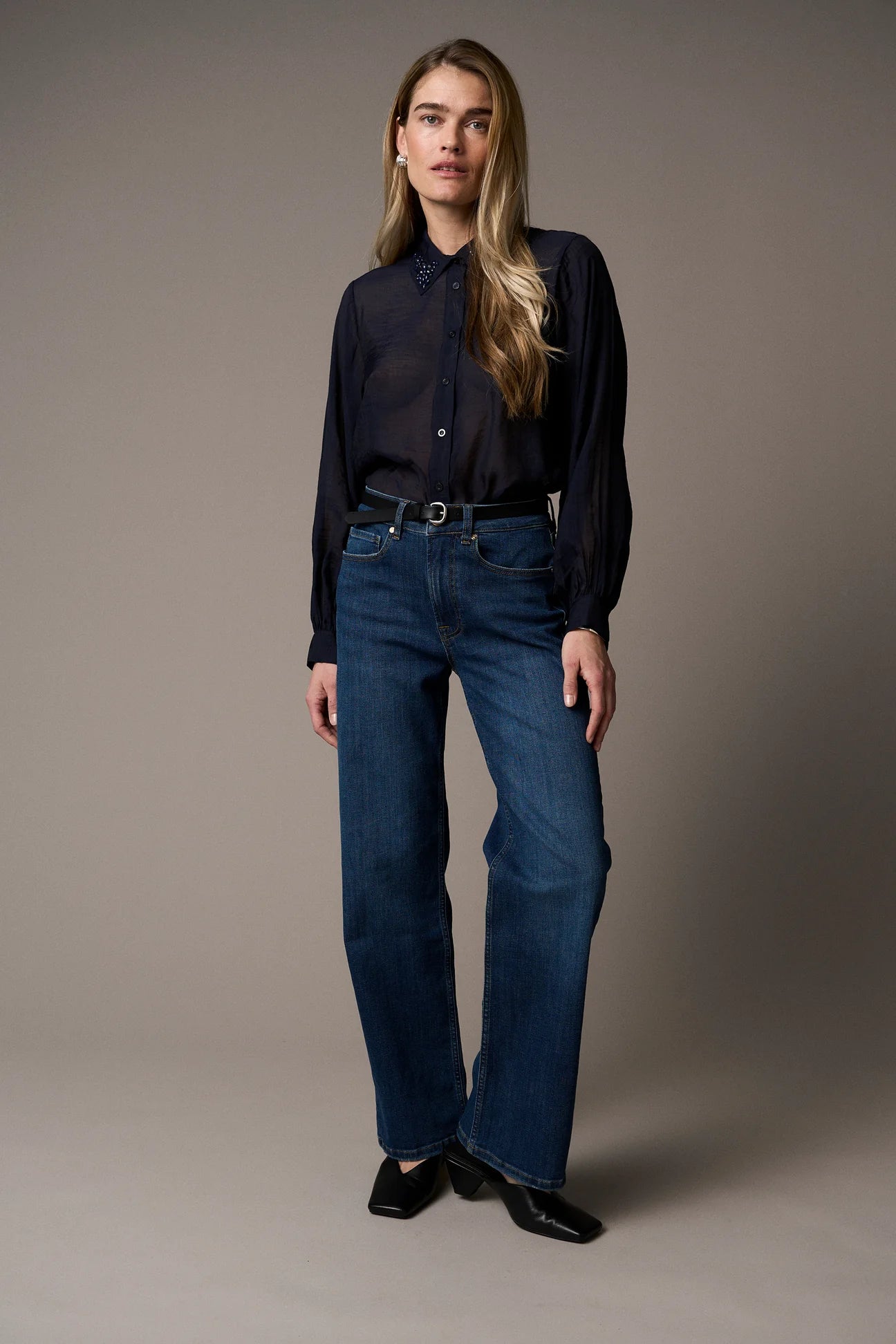 slim wide leg vintage blue denim jeans from pieszak model shot