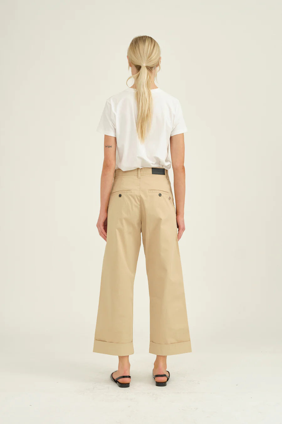 Beige straight leg chino cotton trousers with turnups