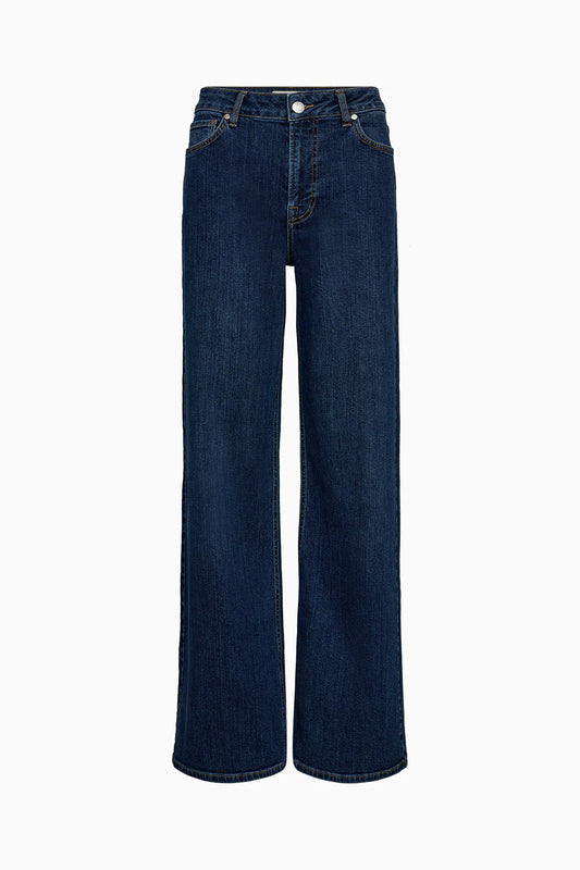 straight leg blue jeans from pieszak