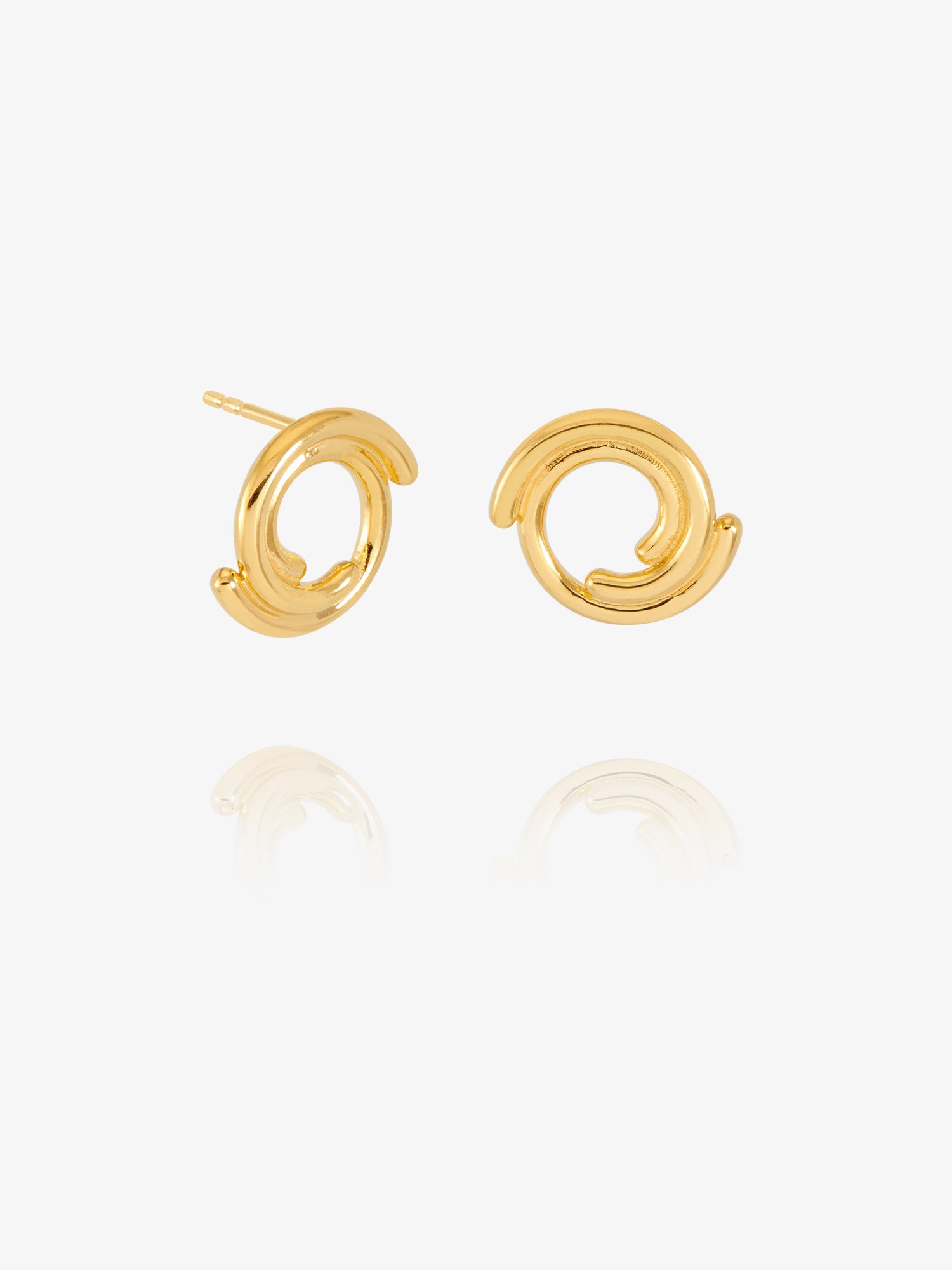 varying sized circular round stud gold earrings from rachel jackson