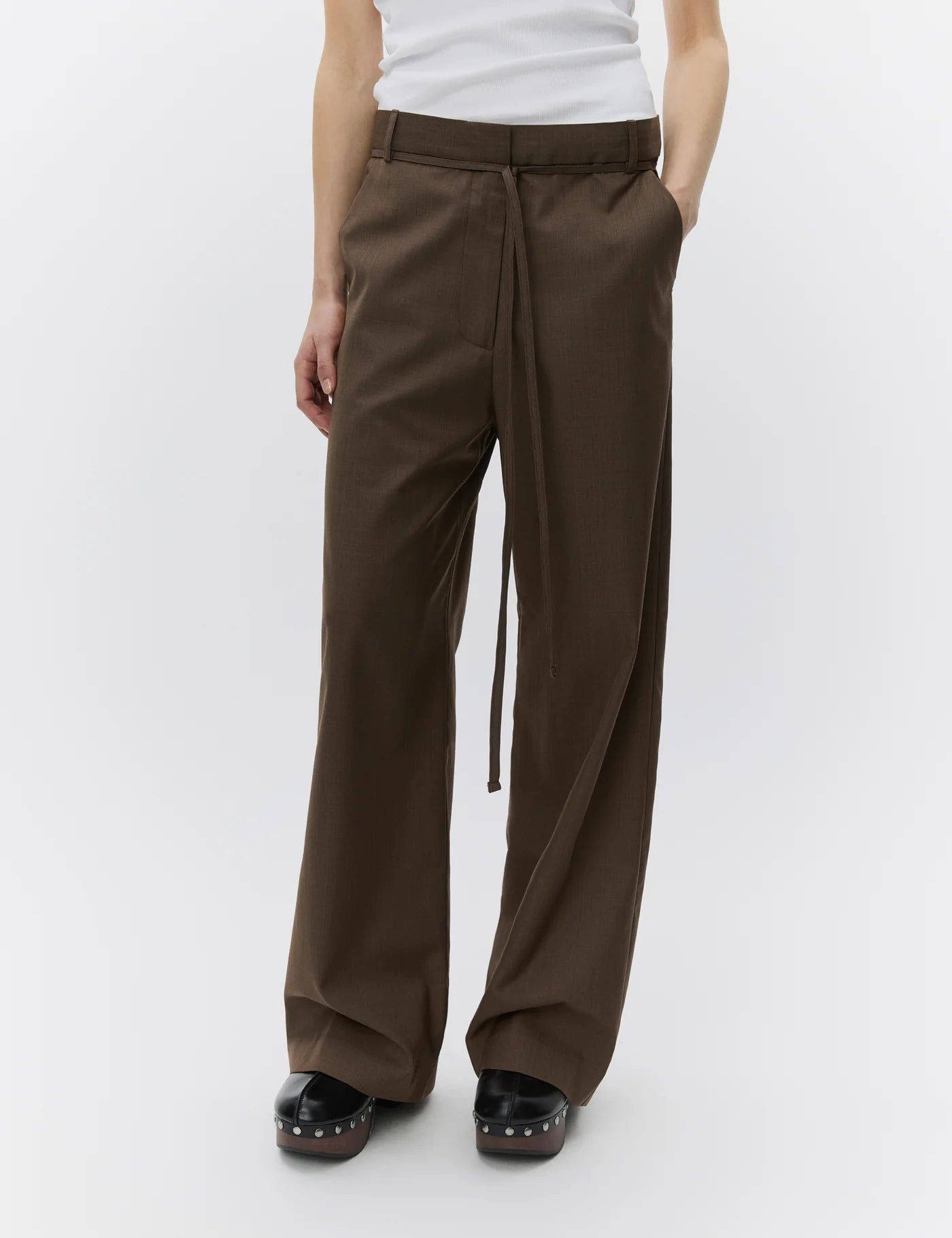 wide leg brown suit trousers with self tie at the waist from day birger  model shot