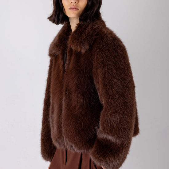 Brown fuax fur jacket with collar