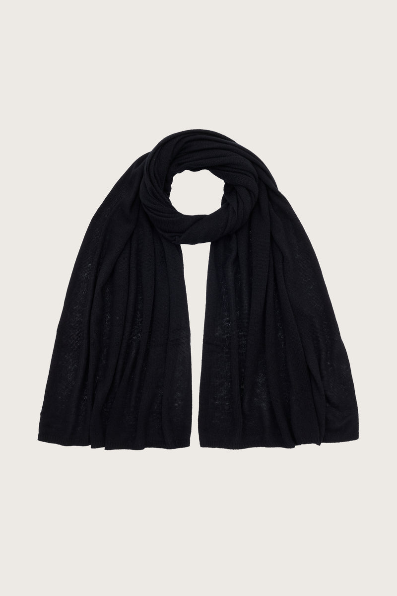 Black oblong cashmere scarf