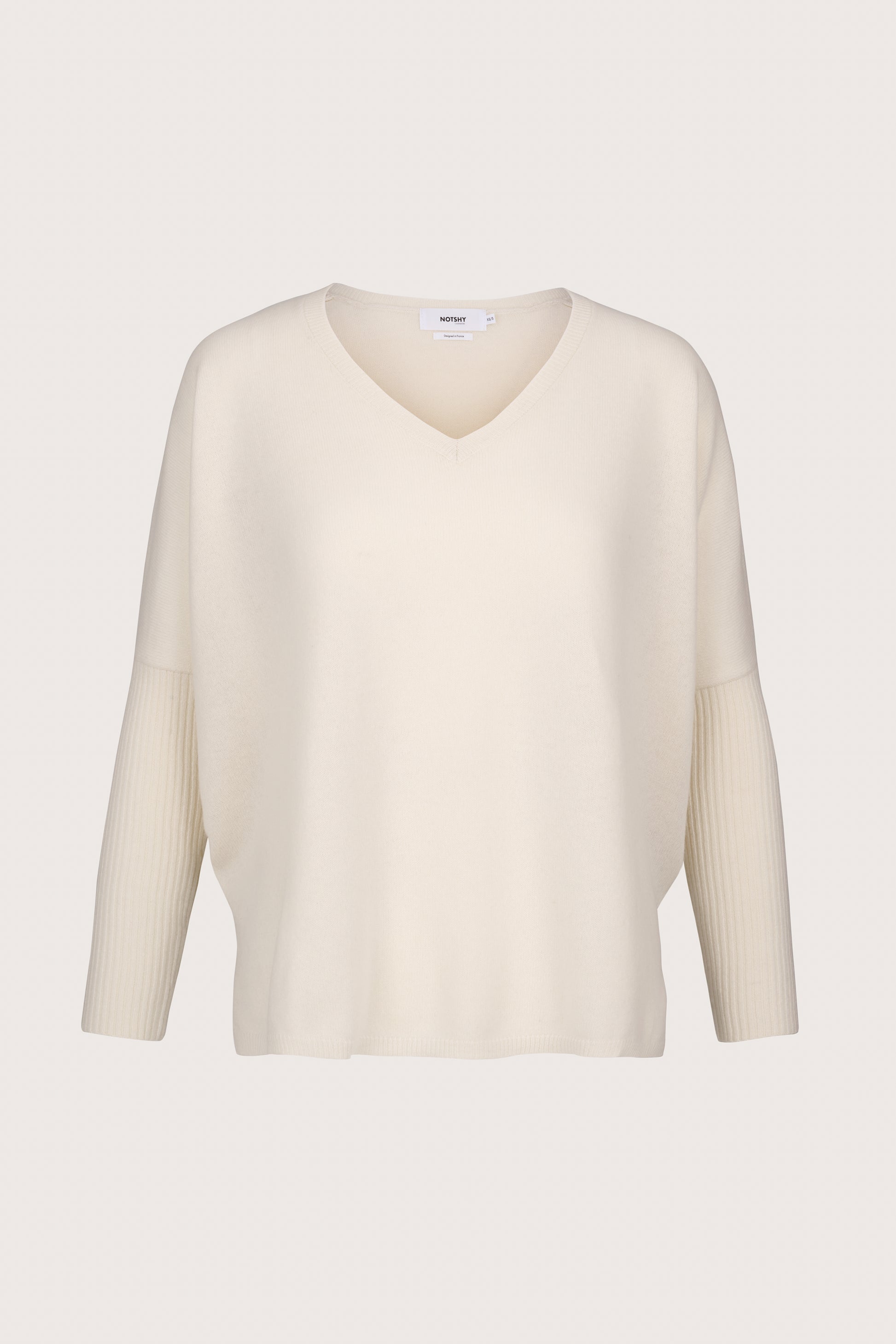 cashmere ecru jumper with ribbed sleeves and boxy fit 