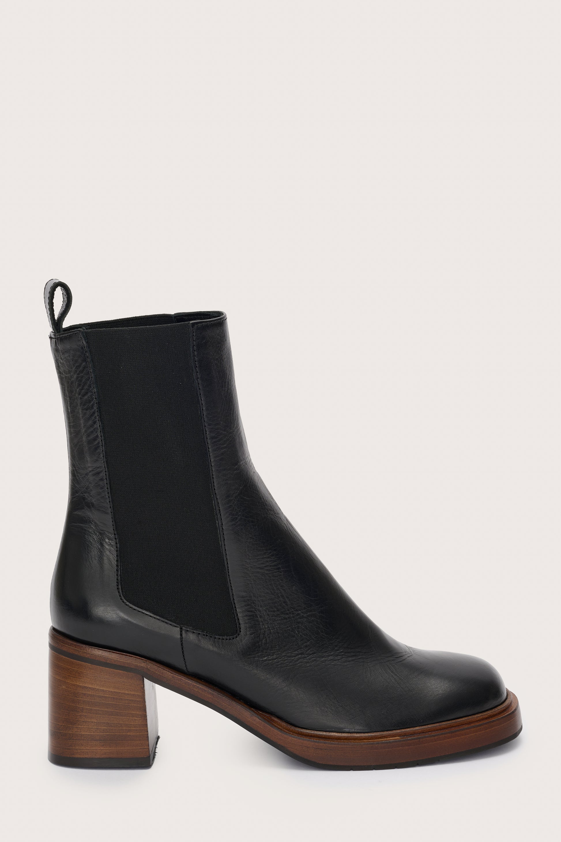 Pull on black leather boot