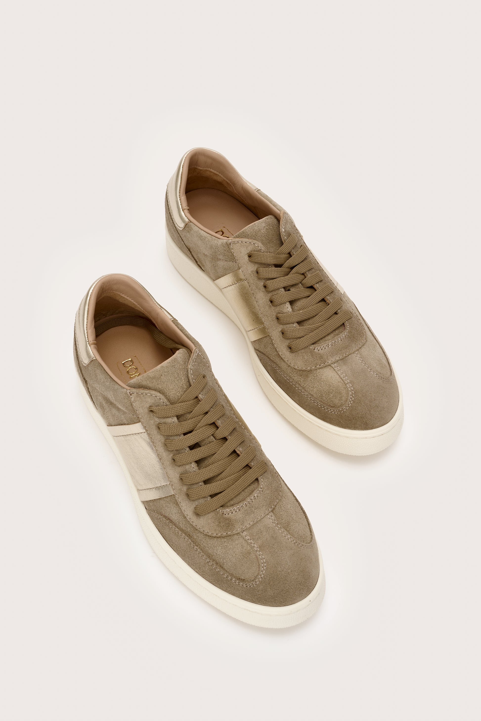 Taupe and gold italian leather trainer