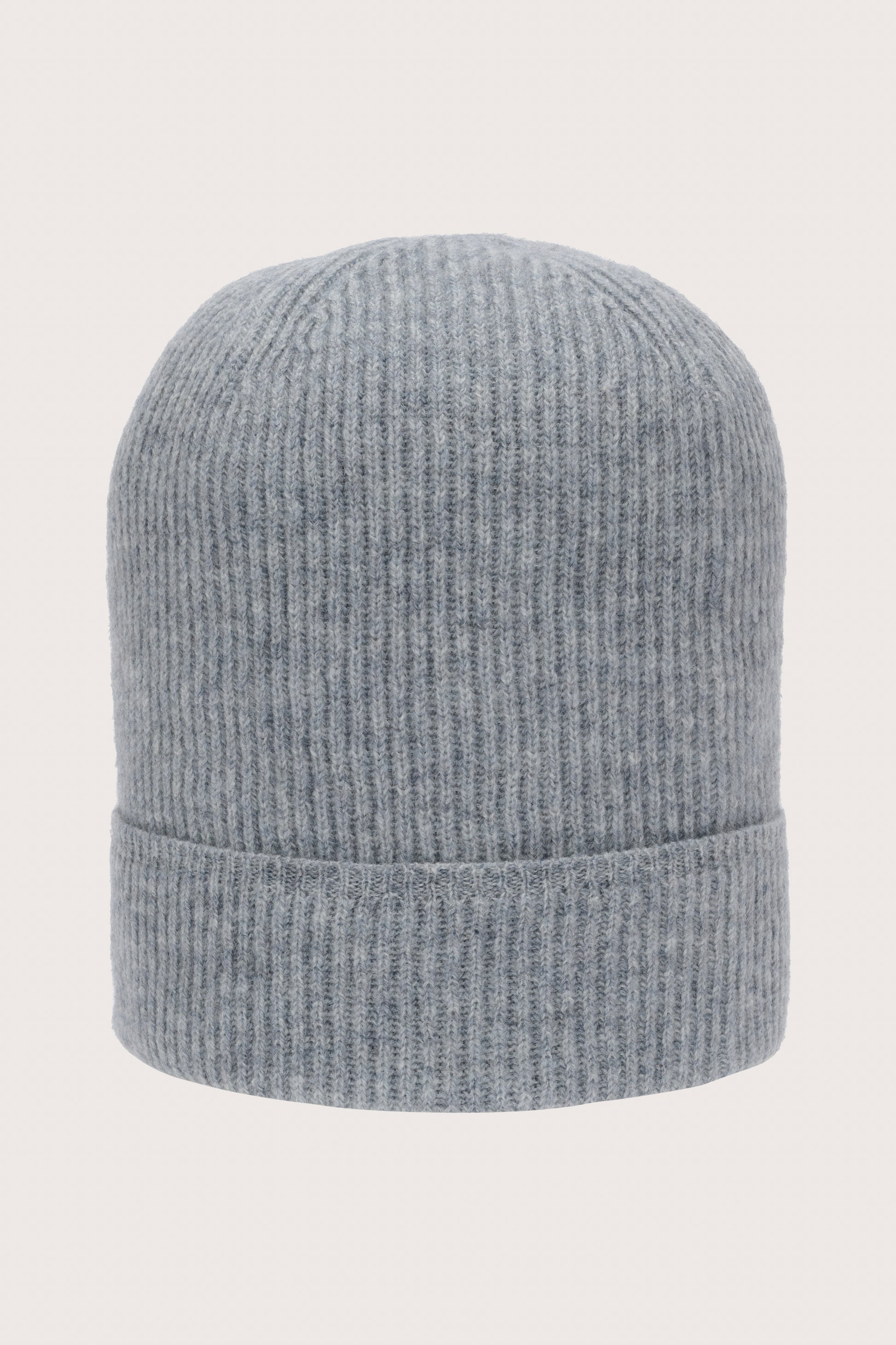 Grey ribbed beanie in 100% cashmere