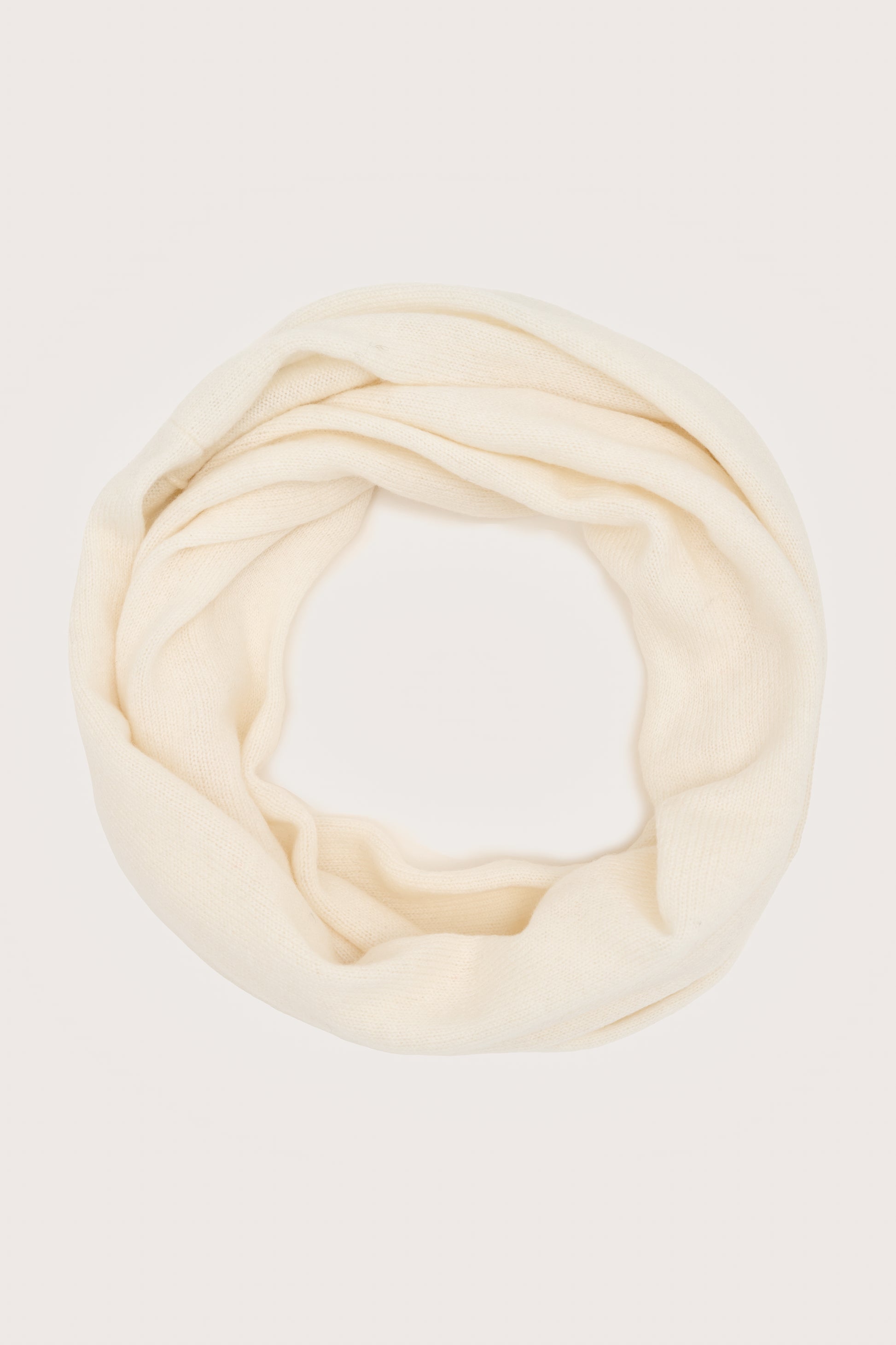 white cashmere snood