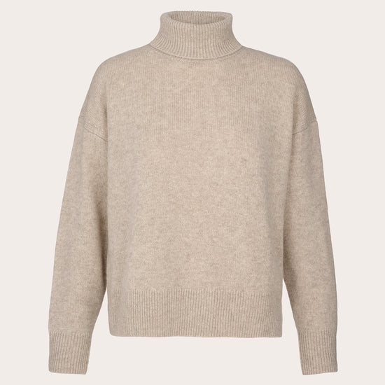 heavy weigth cashmere knit with roll neck