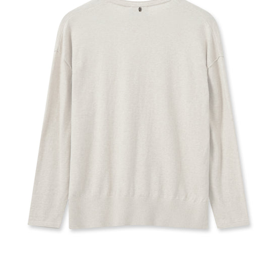 Off-white V neck lightweight jumper with long sleeves dipped hem side splits and rolled edges