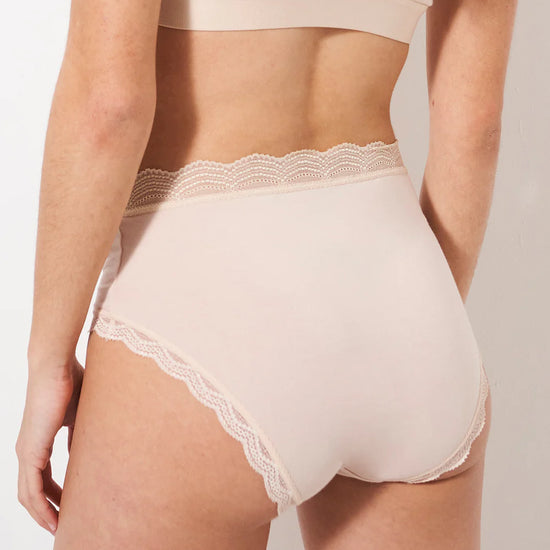 High rise lace trimmed knickers nude