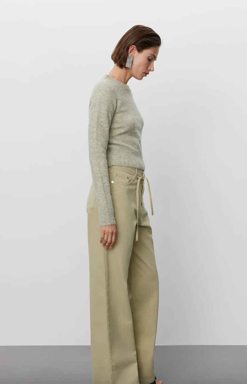 Light sage crew neck long sleeved jumper