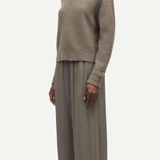 green grey pleated elasticated waist trousers model shot