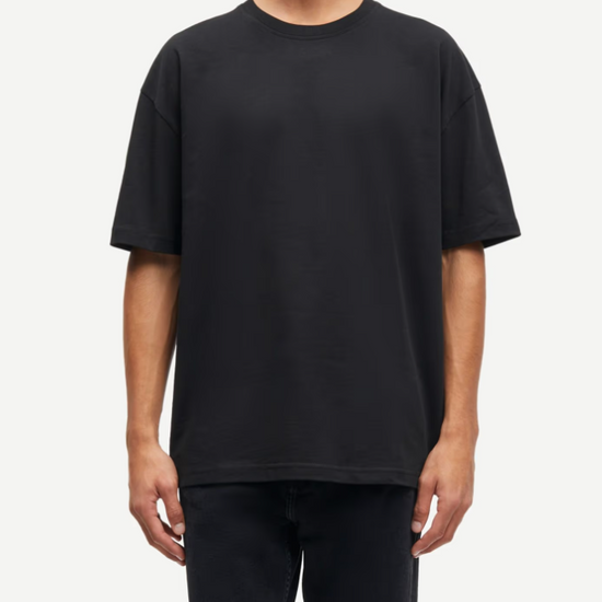 mens black tshirt with short sleeves model shot