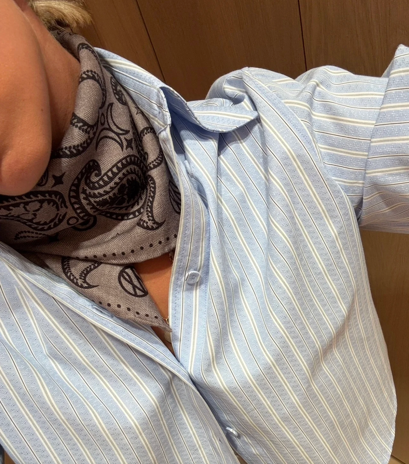 taupe wool mix square scarf with paisley detail in burgundy on one side and black the other from lescarf model shot