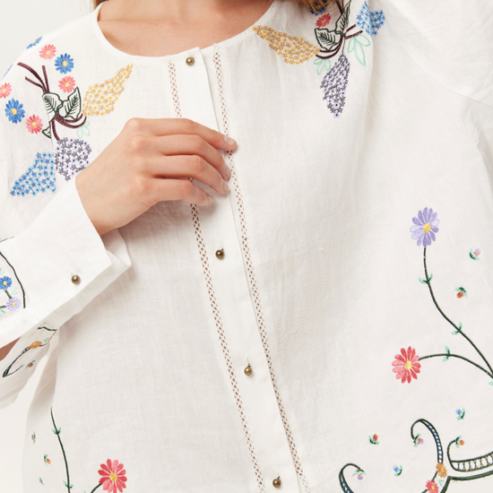 round neck white linen button down blouse with embroidered detailing from me369