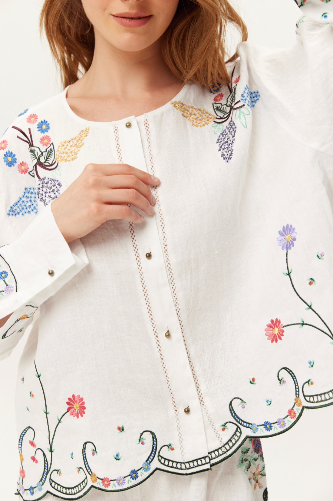 round neck white linen button down blouse with embroidered detailing from me369