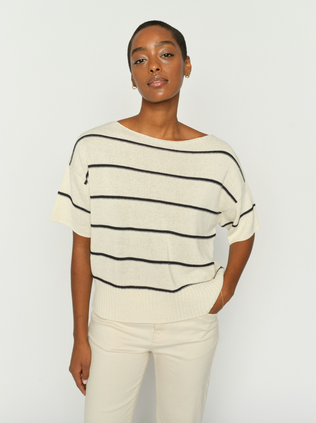 Cotton knit with black stripe short sleeve and drop shoulder from Mos Mosh