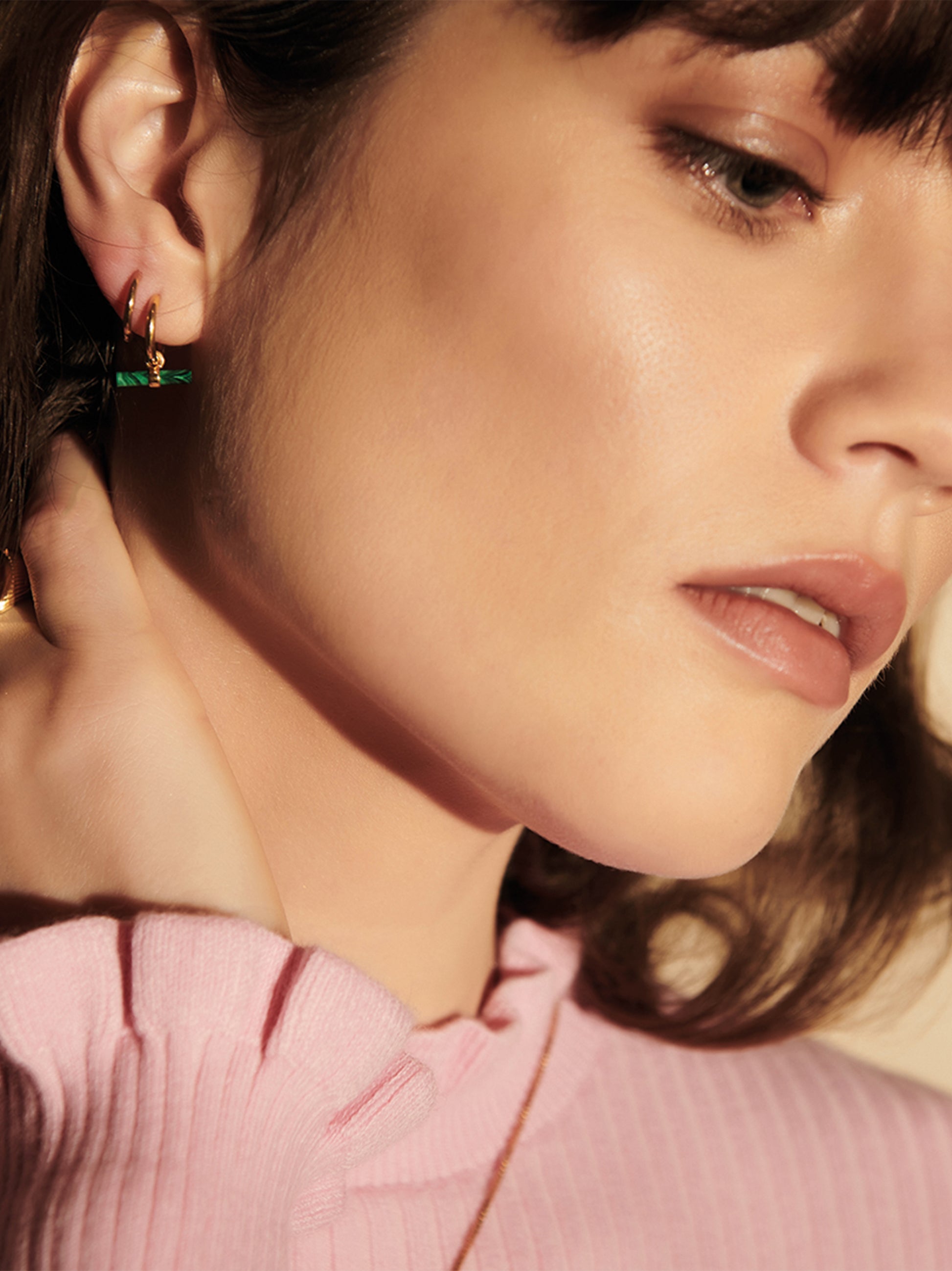 malachite mini bar huggie earring gold from rachel jackson model shot