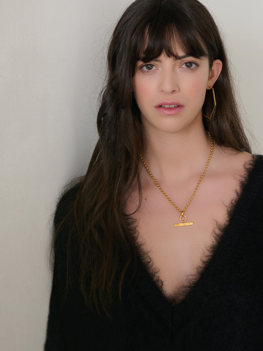 Gold t-bar necklace from rachel jackson model shot