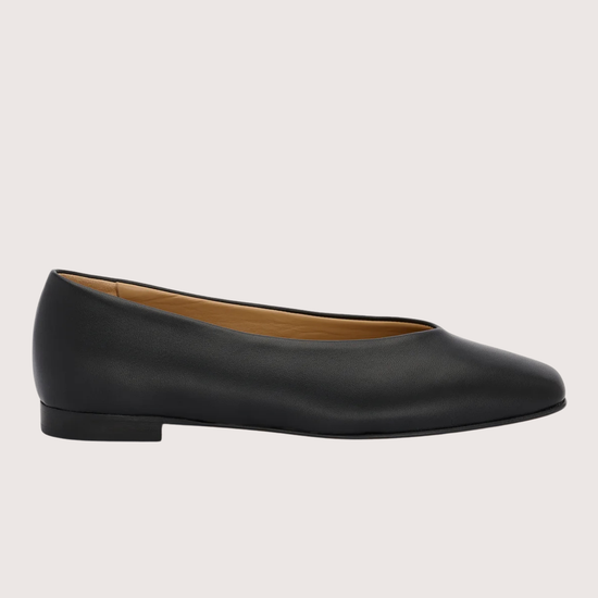Black leather ballet flats with squared toe and v shaped toe shape from donna lei 