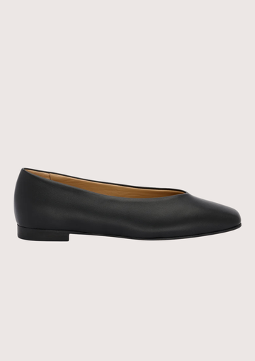 Black leather ballet flats with squared toe and v shaped toe shape from donna lei 