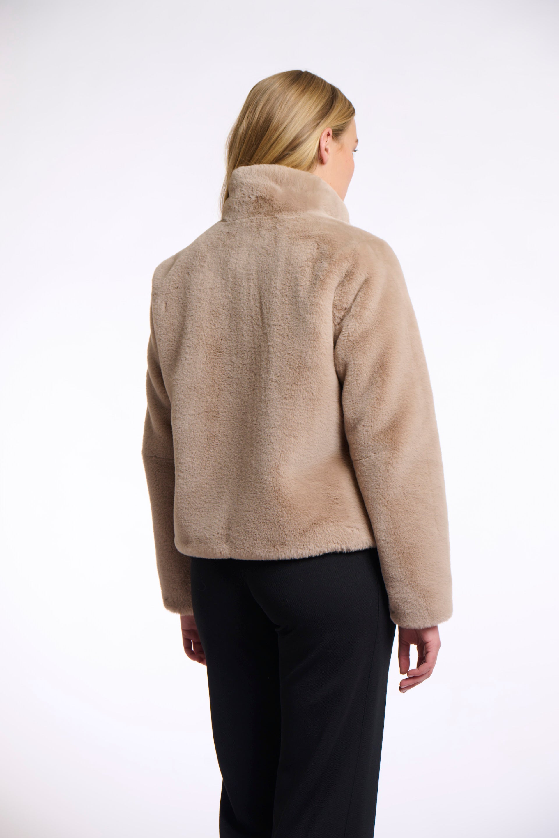 Short faux fur jacket with oatmeal hue, beige buttons and high neck rear view 
