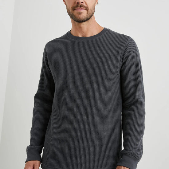 black waffle knit o neck jumper 