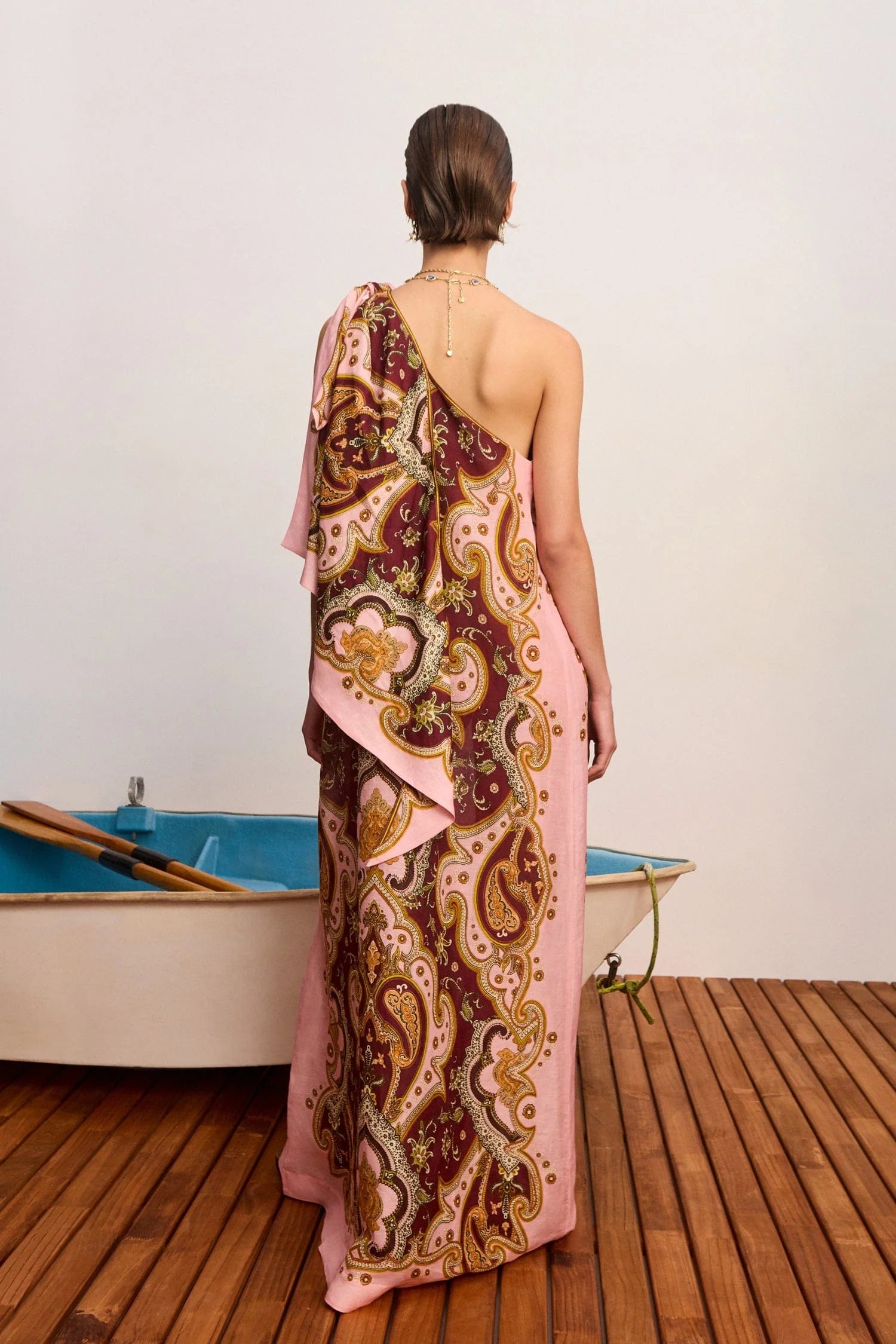 rear view of pattern long dress