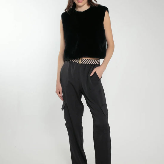 faux fur black gilet with round neck model shot